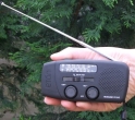 Mini radio autonome portable